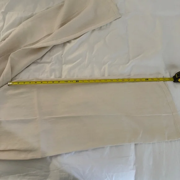 Victoria Beckham Mango Cream set - Picture 9 of 10